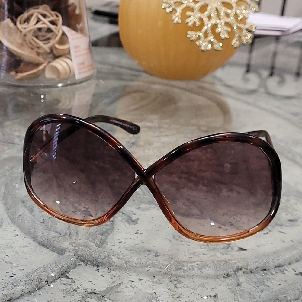 Tom Ford Ivanna TF 373 Sunglasses - Picture 5 of 12